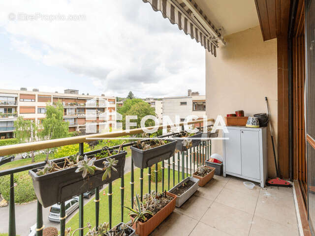 Appartement à NOISY-LE-ROI