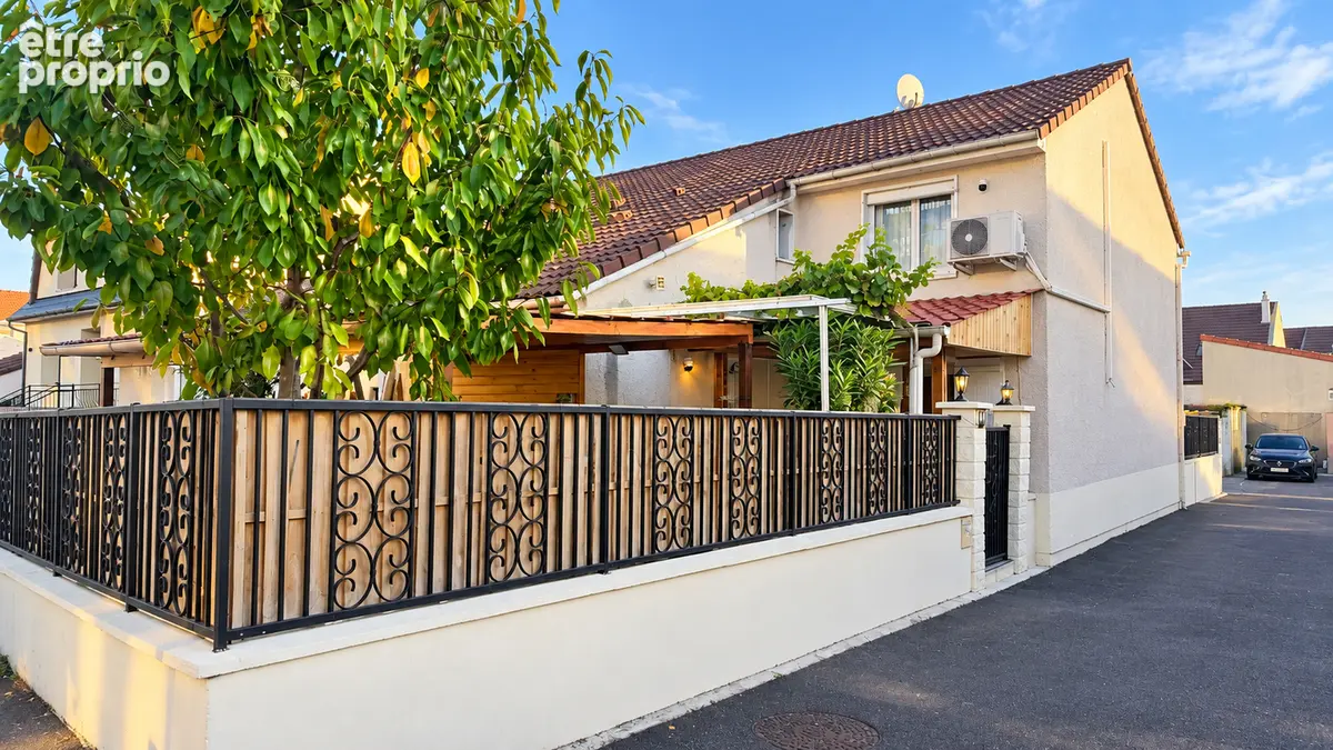 Maison à STAINS