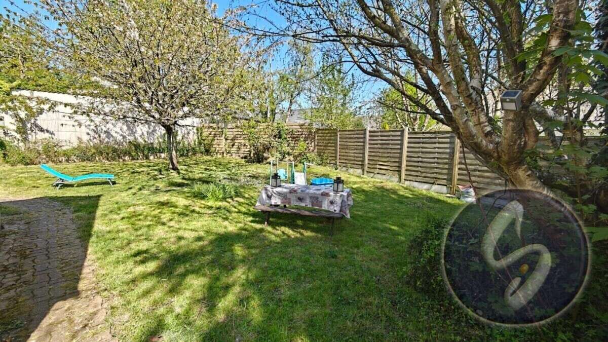 Maison à SAINTE-LUCE-SUR-LOIRE