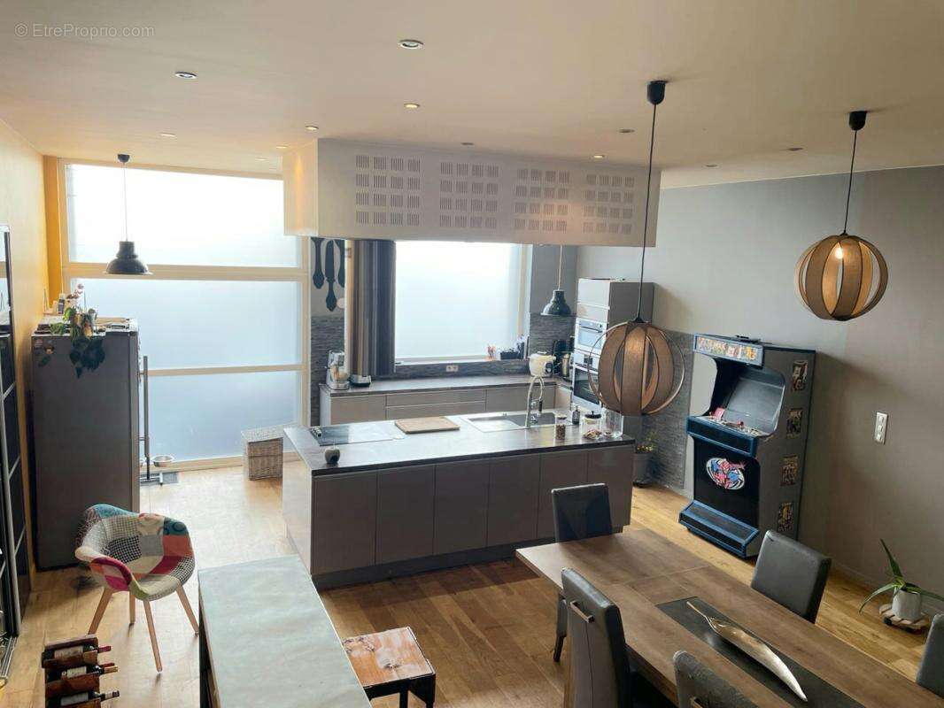 Loft, 3 chambres, hypercentre - photo 5
