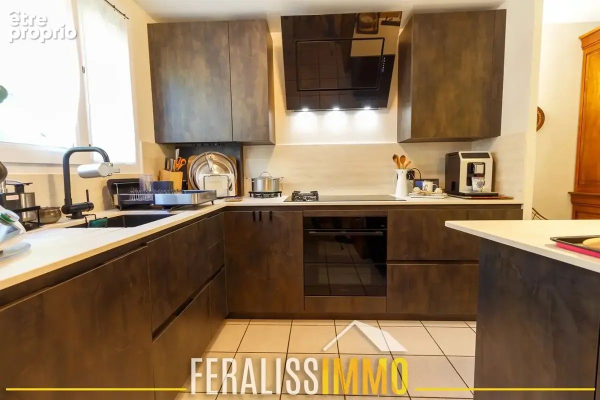 Maison familiale de 122 m2 avec jardin et espace jacuzzi ! - photo 5