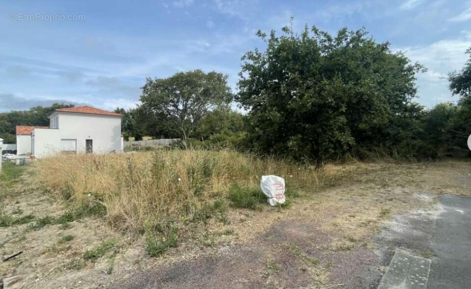 Terrain à LA BERNERIE-EN-RETZ