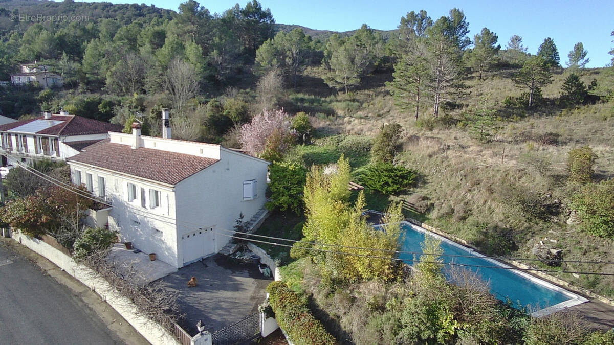 Maison à QUILLAN