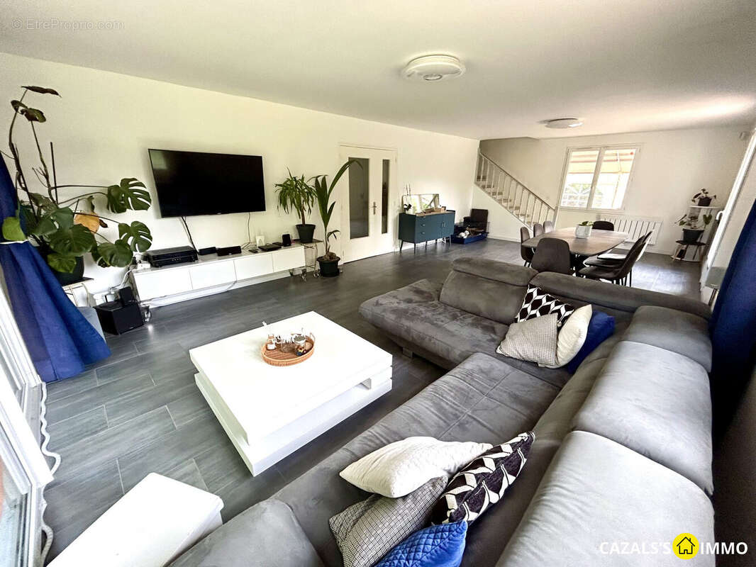 Maison à SAINT-SAUVEUR-SUR-ECOLE