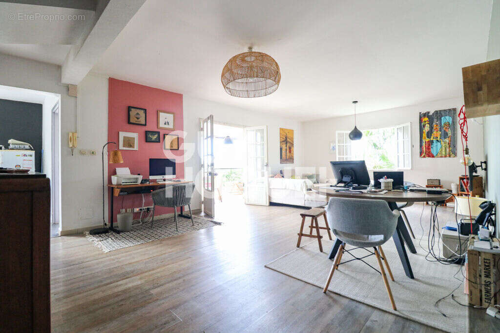 Maison à SAINT-DENIS