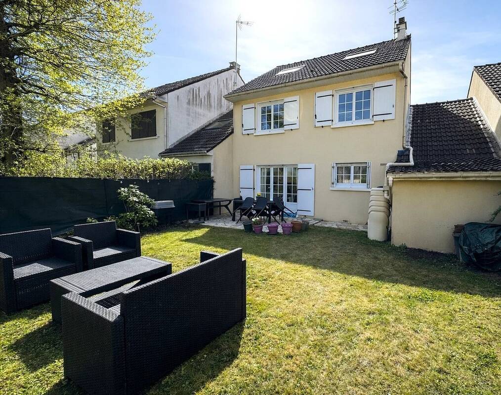 Maison à LE PLESSIS-TREVISE