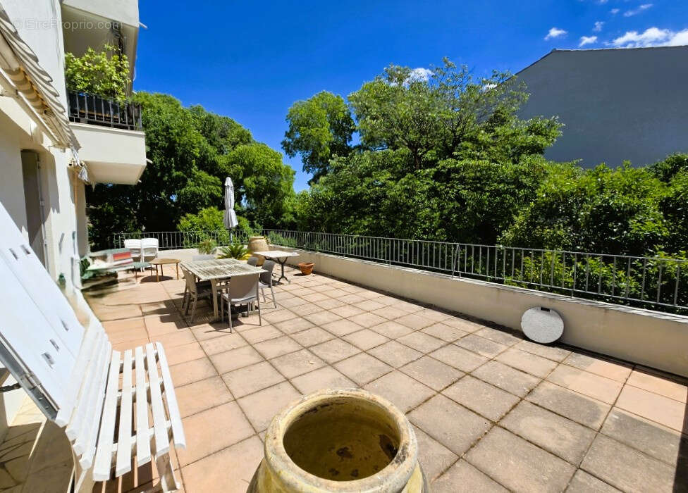 Appartement à NIMES