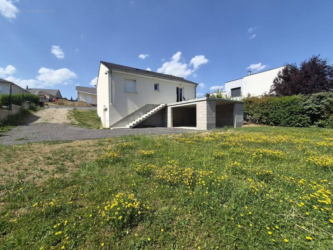 Maison à CHAMPENOUX