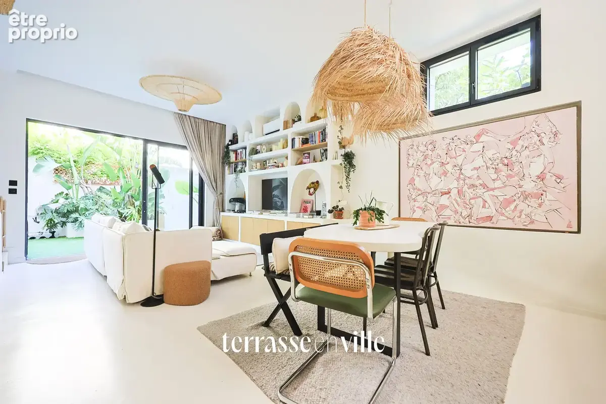Maison de ville renovee - t4 - jardin - terrasse - coeur historique - 648 000€ - photo 3