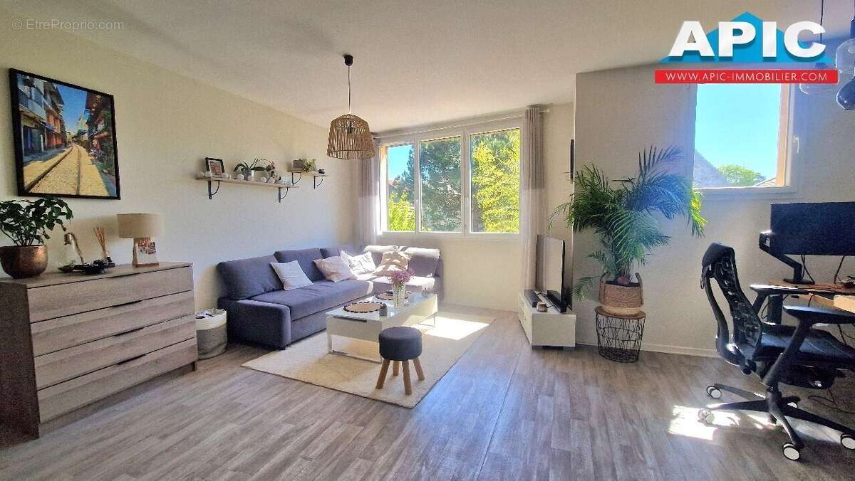 Appartement à SAINT-BRICE-SOUS-FORET