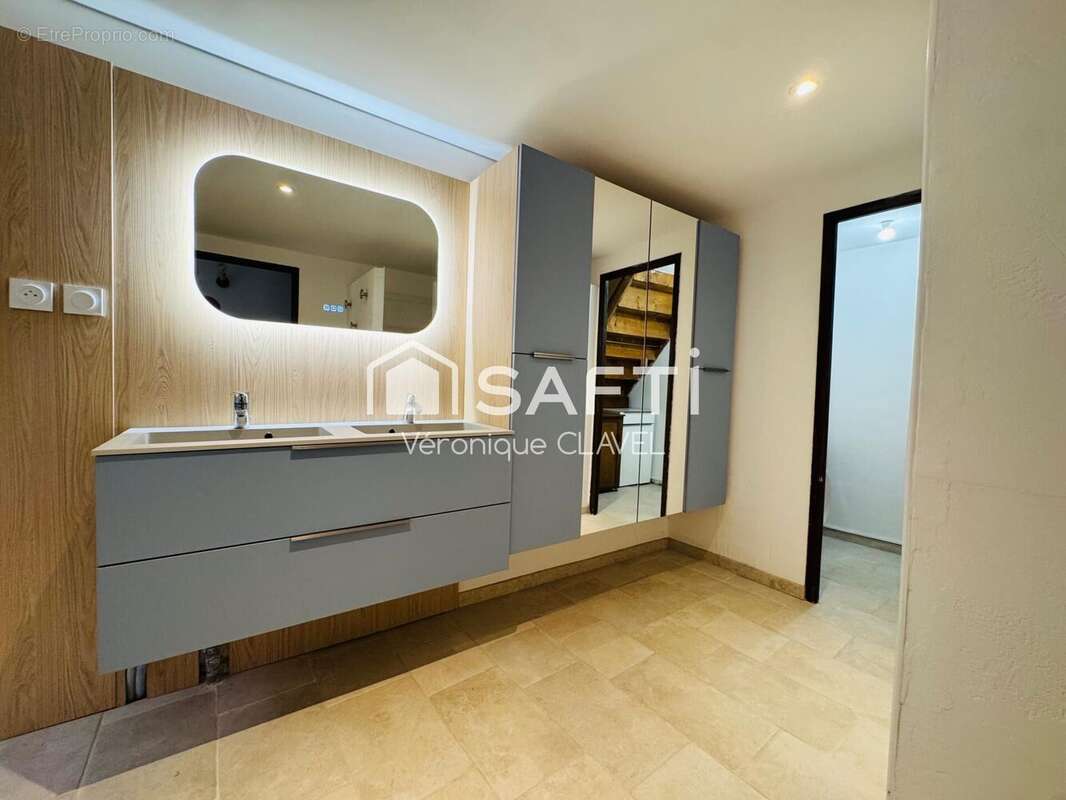 Maison 110 m² à Anduze  - photo 7