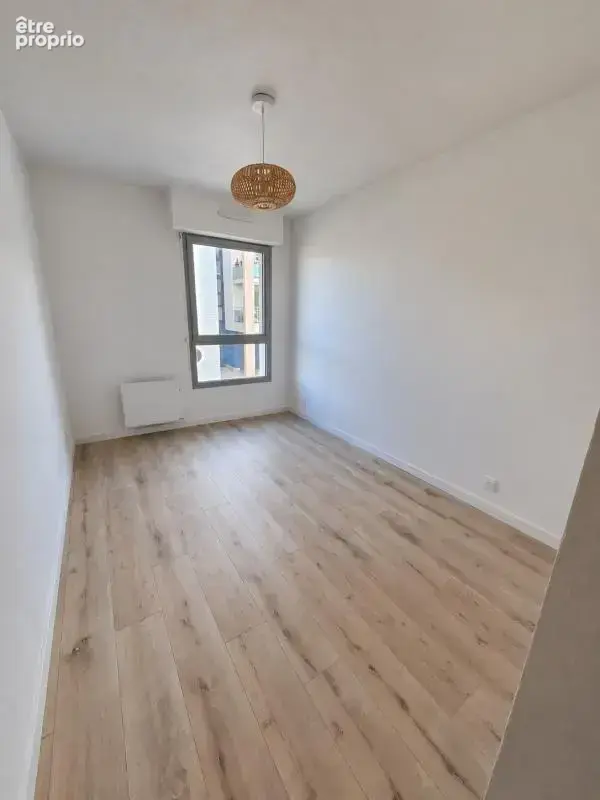 La rochelle – les minimes – t3 rénové 66 m² – loggia – ascenseur - photo 10