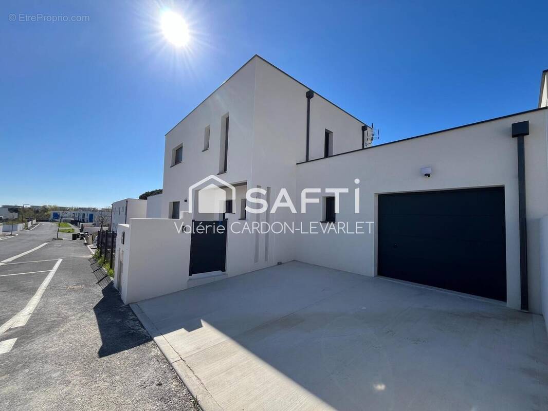 Photo 1 - Maison à VALRAS-PLAGE