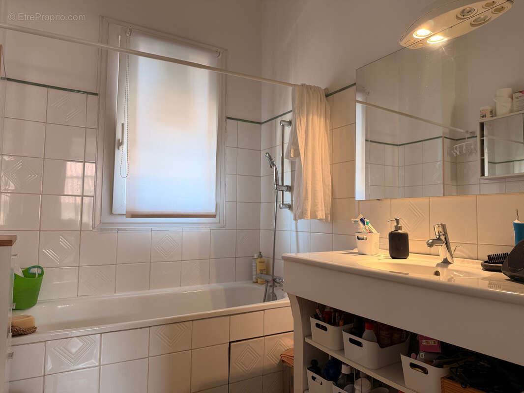 Bayonne saint-esprit – un t4 de caractère et 57 m² de combles pour voir plus grand - photo 9