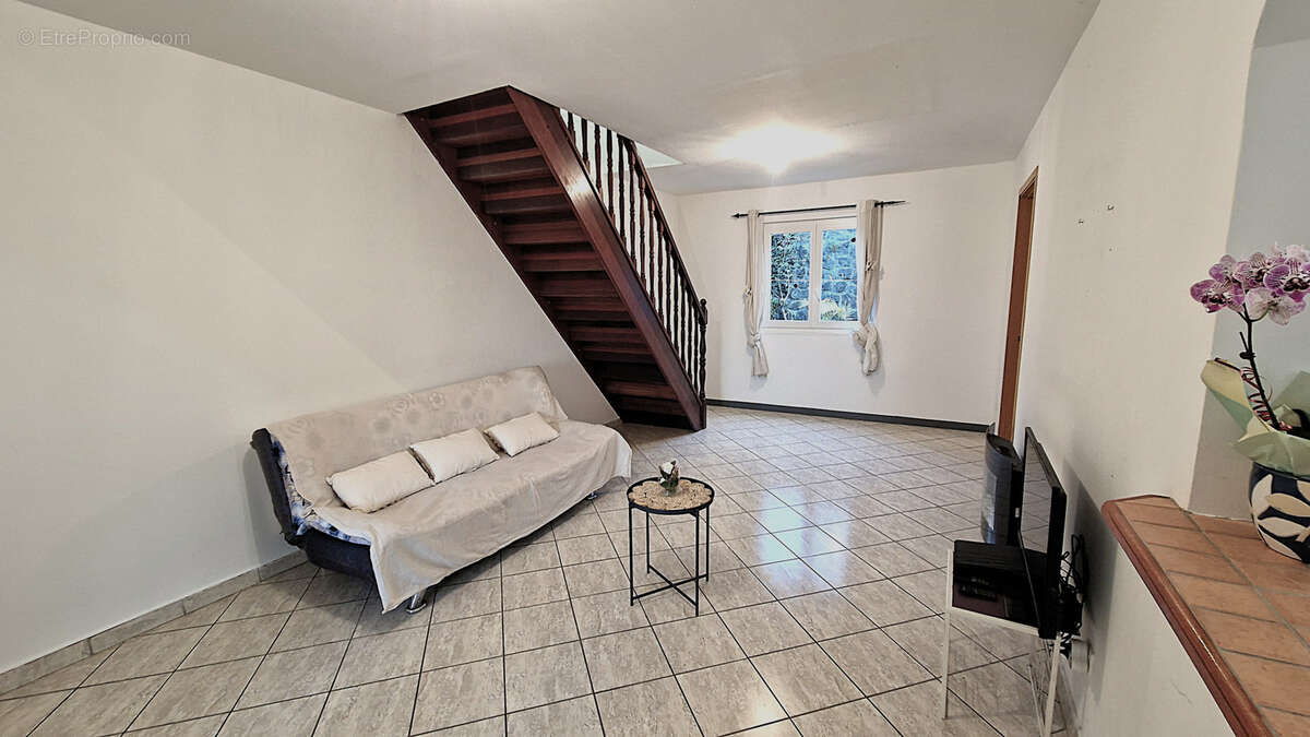 Maison à SAINT-DENIS