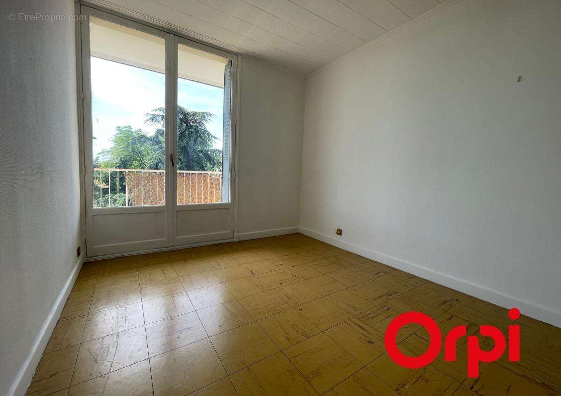 Appartement à VENISSIEUX