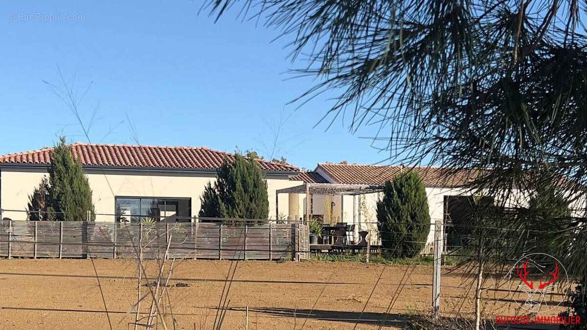 Maison à BEZIERS