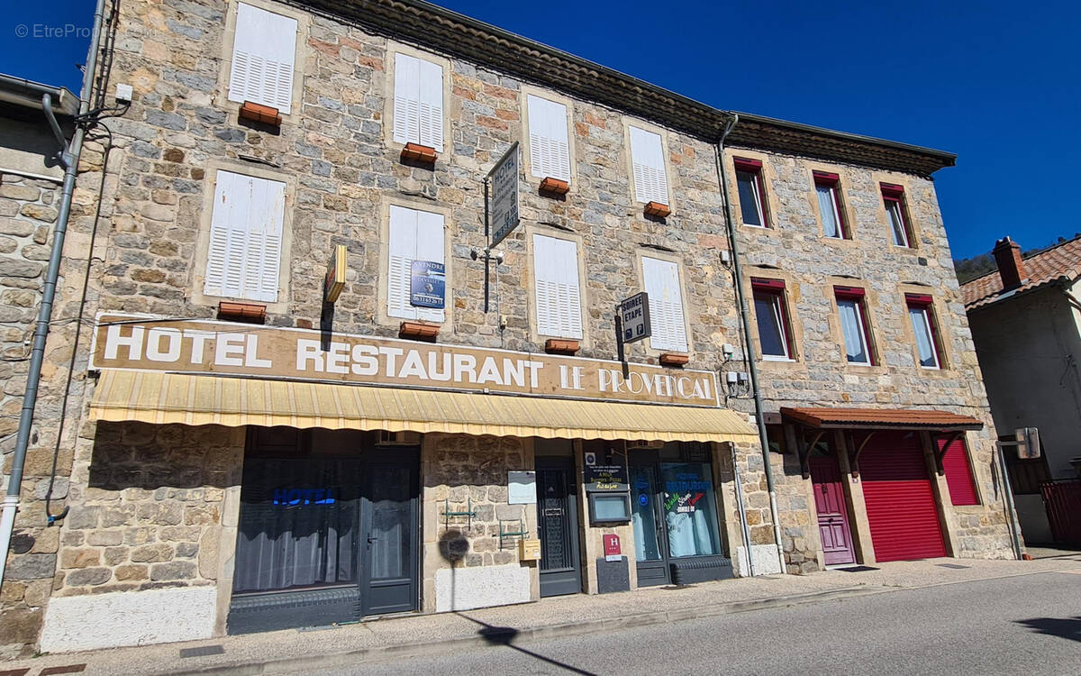 Maison à LE CHEYLARD