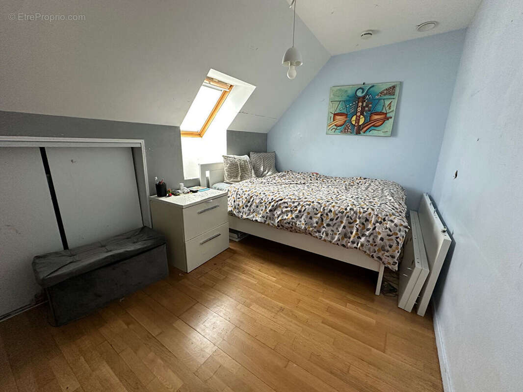 Maison à CORBEIL-ESSONNES