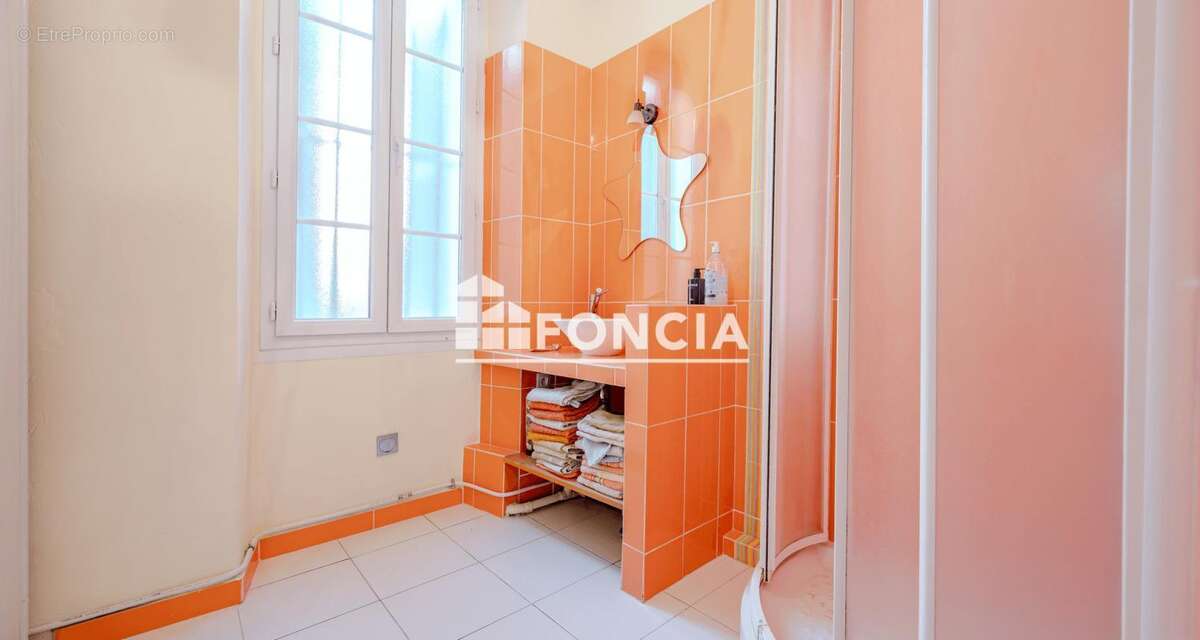 Appartement à HYERES