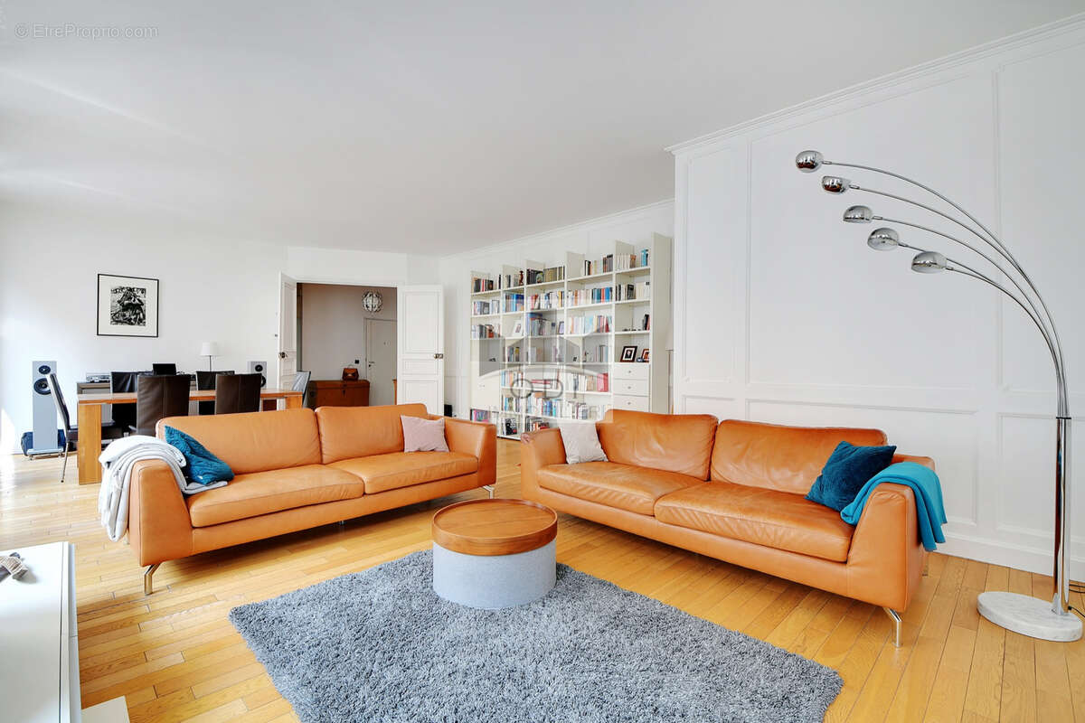 Appartement 5 pièces Village d'Auteuil avec cave et parking - photo 3