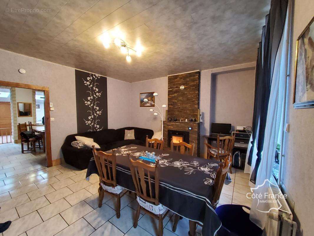 Maison à REVIN