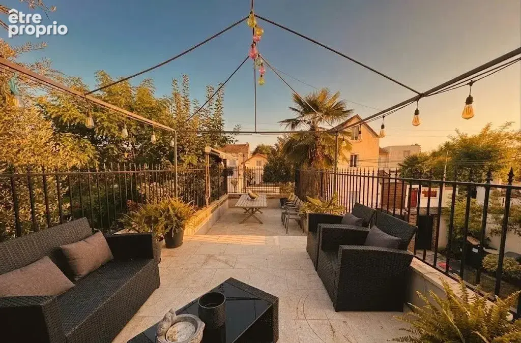 Grande maison familiale de 300 m² avec dépendance sur terrain de 531 m² – Fort potentiel à Saint-Maur - photo 10