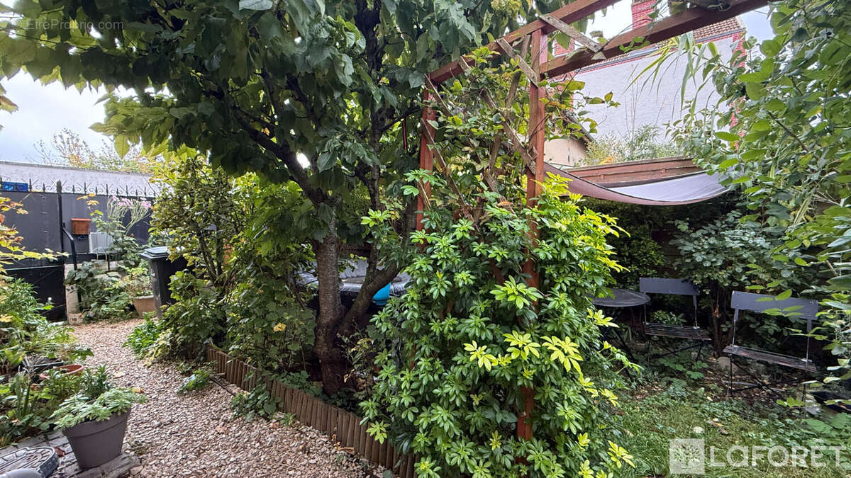 Maison à ROMILLY-SUR-SEINE