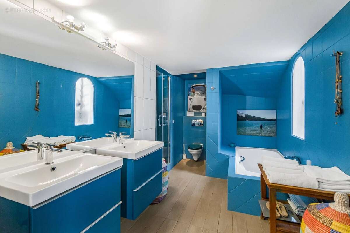 Villa d’exception à Tourrettes avec vue spectaculaire - photo 18