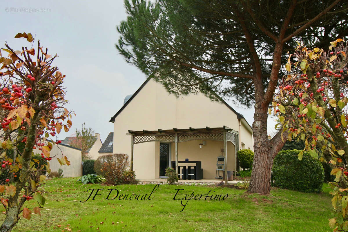 Maison à SERVON-SUR-VILAINE