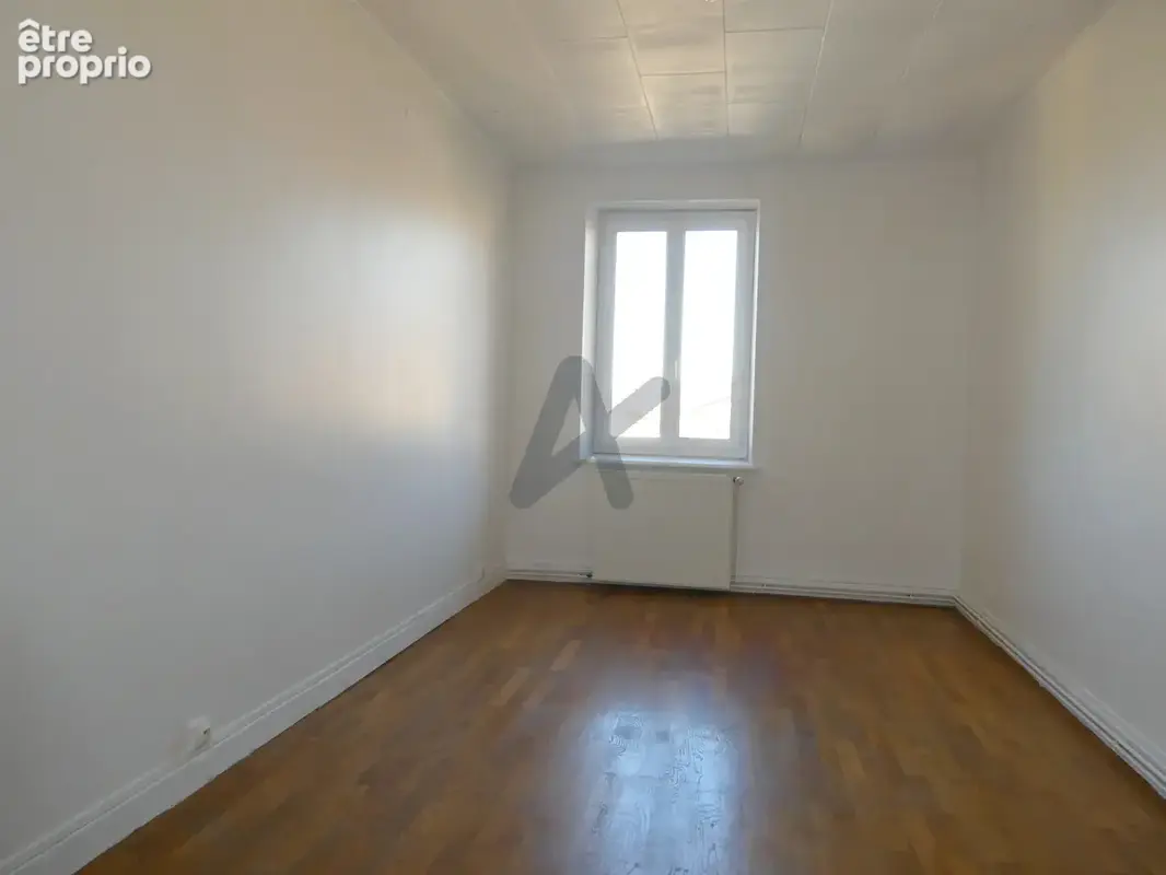 Bel appartement lumineux dans immeuble de caractère proche tous commerces - photo 9