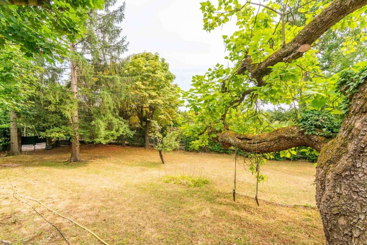 Maison 220 m² à Montmorency  - photo 10