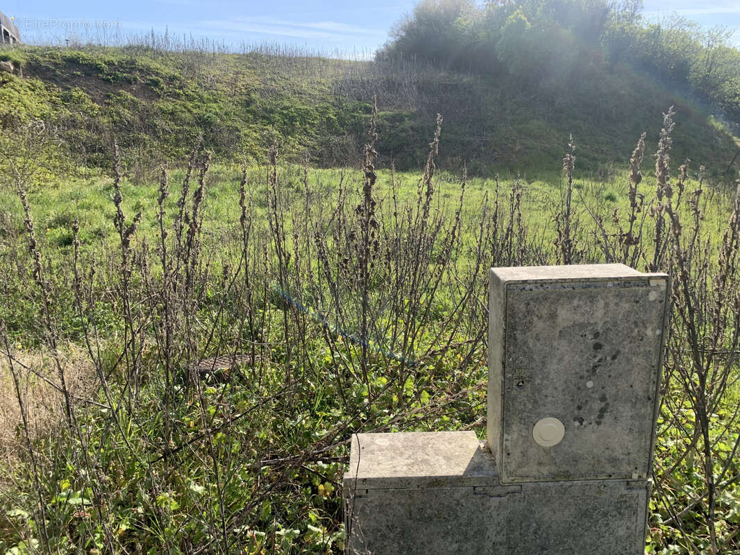 Terrain à MONTOIRE-SUR-LE-LOIR