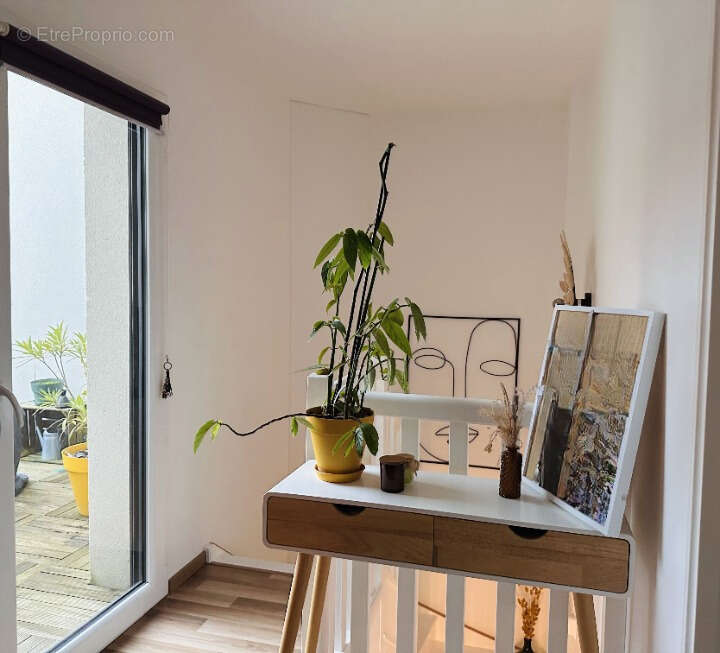 Maison à MORAINVILLIERS