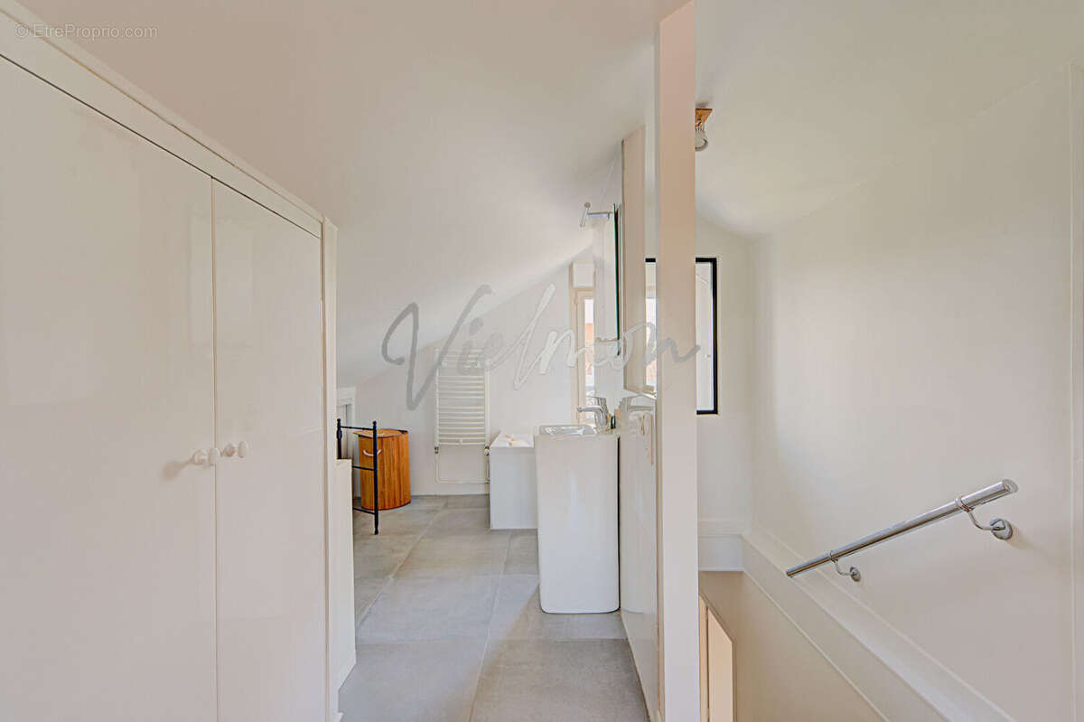 Appartement Poissy 4 pièce(s) 90 m2 - photo 12