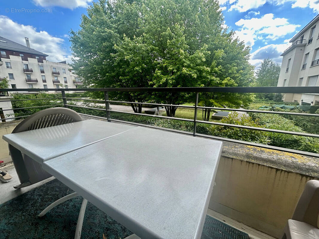 Appartement à CARRIERES-SOUS-POISSY