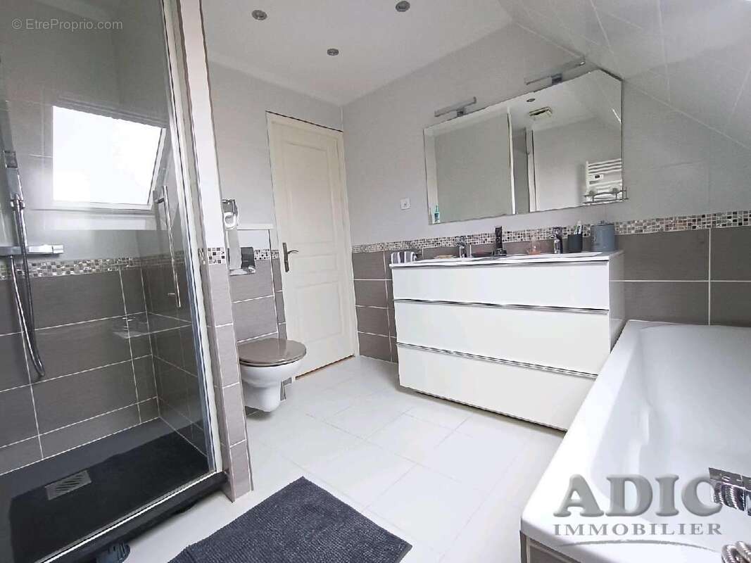 Maison à SAINT-MARD