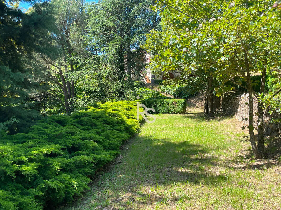 Maison à ROCLES
