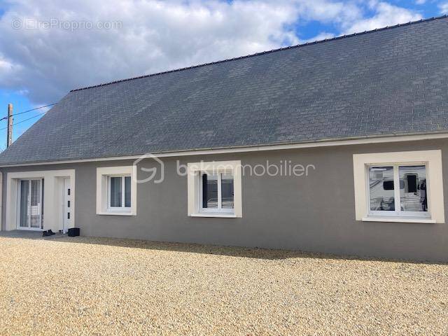 Maison à SAINT-FRAIMBAULT-DE-PRIERES