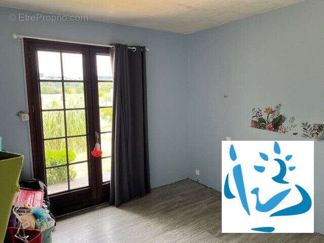 Maison 94 m² à Mouzon  - photo 8