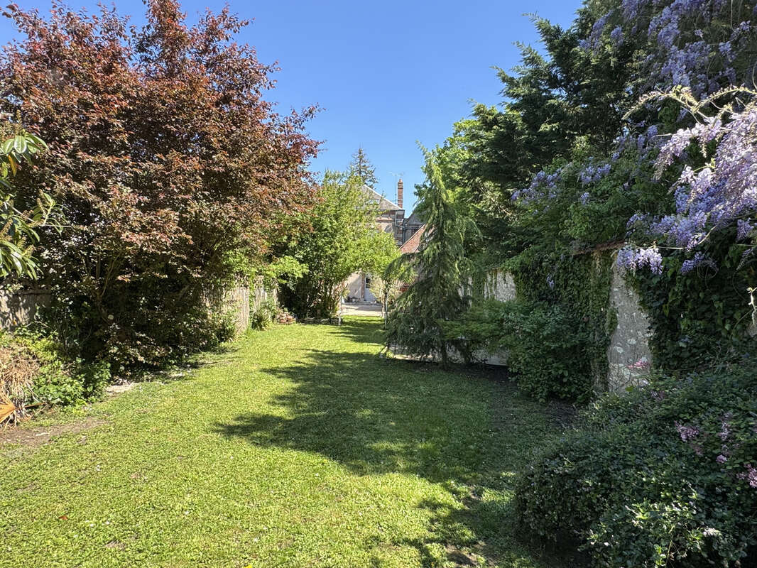 Maison à CHATEAUDUN
