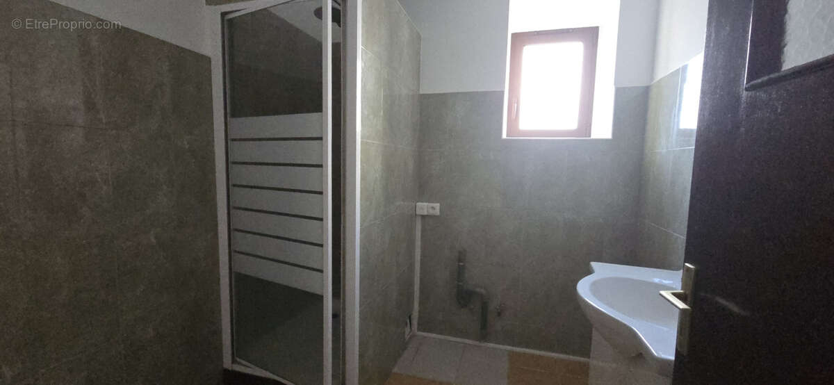 Appartement 2 chambres en rdc à SARTENE - photo 6