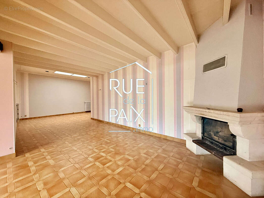 Maison à AIRVAULT