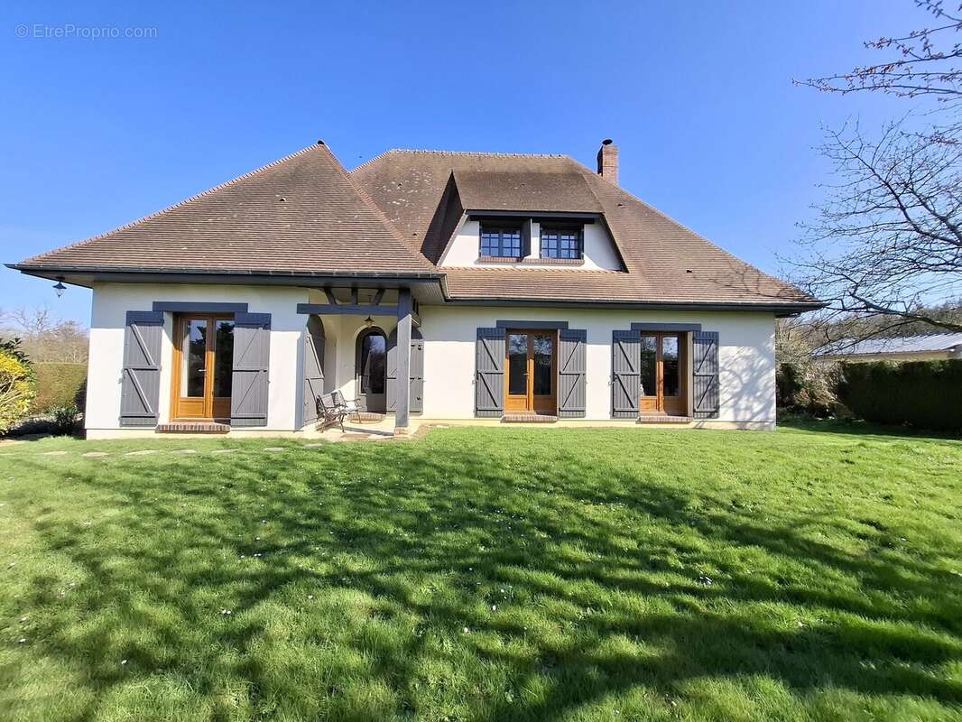 Maison à LYONS-LA-FORET