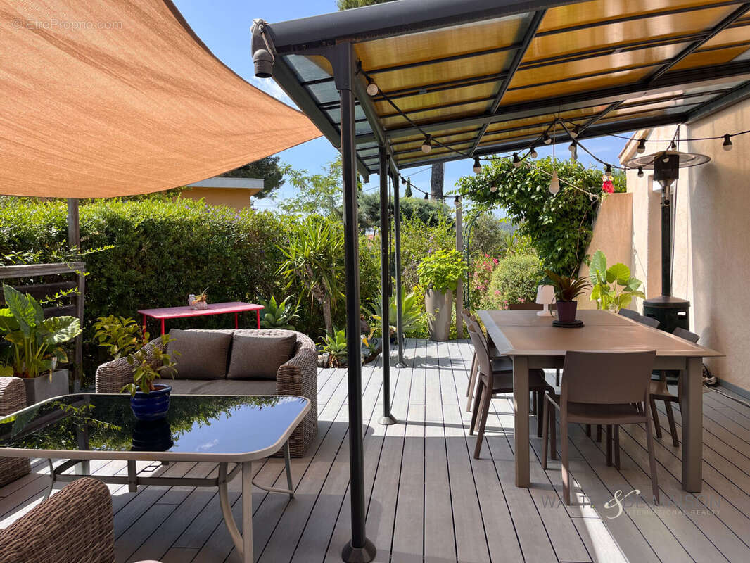 Maison à CARQUEIRANNE