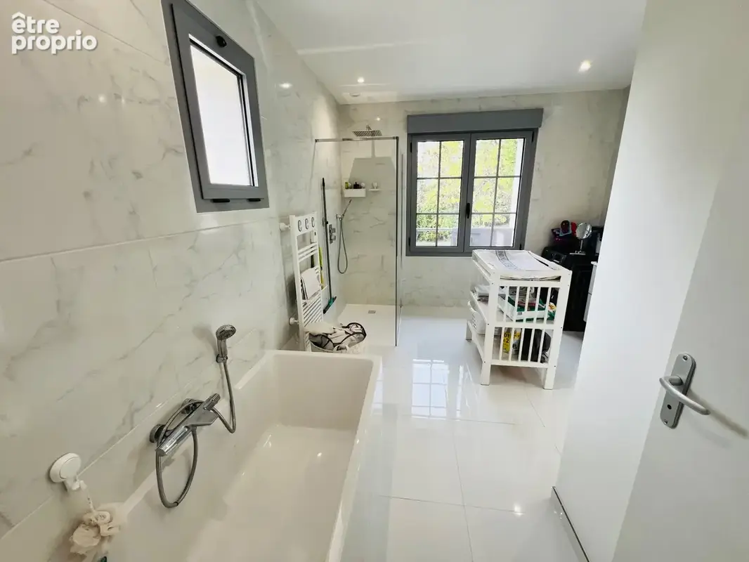 Maison rénovée 5 chambres - parc boisé - 7 min Châtellerault - photo 11