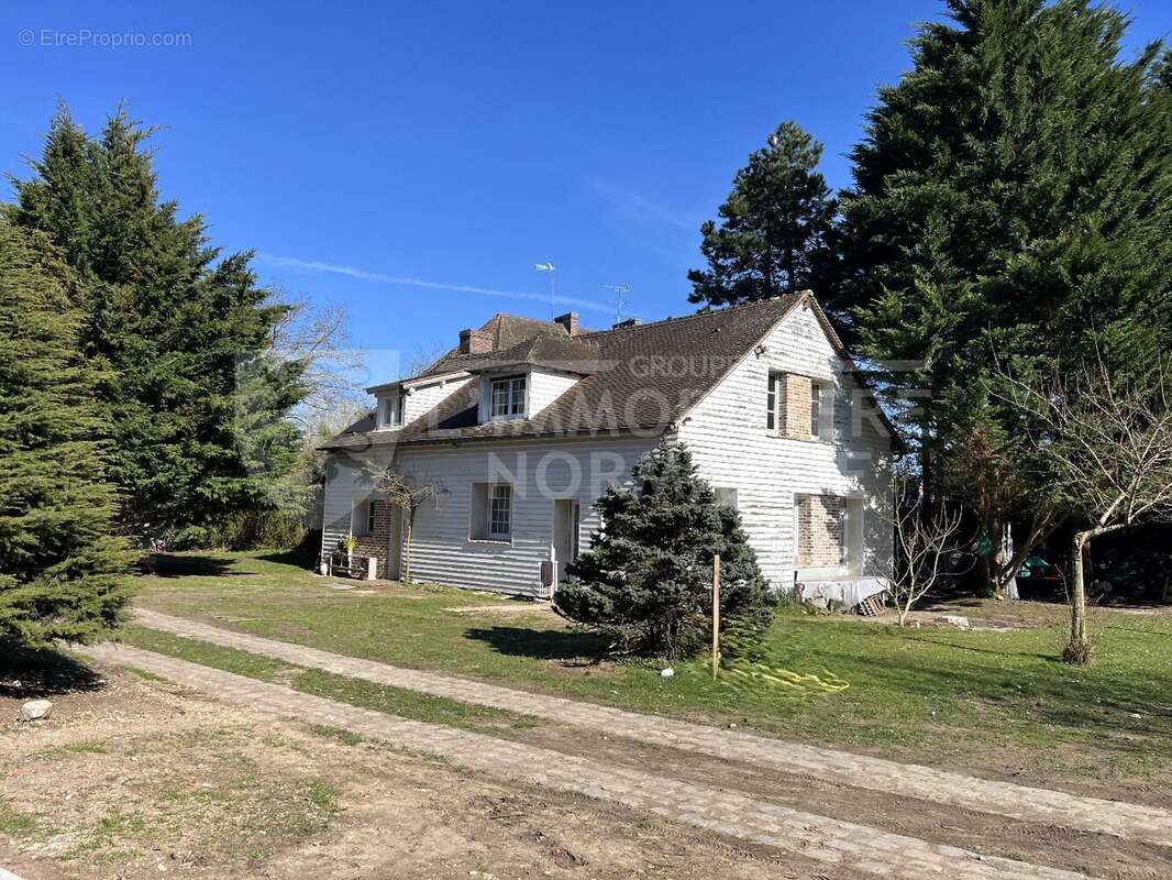 Maison à PACY-SUR-EURE