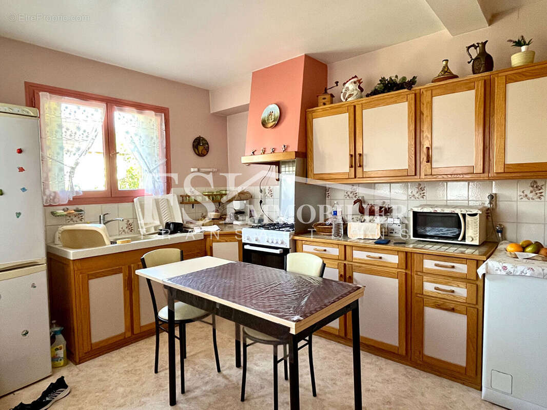 Maison à SAINT-LEU-LA-FORET