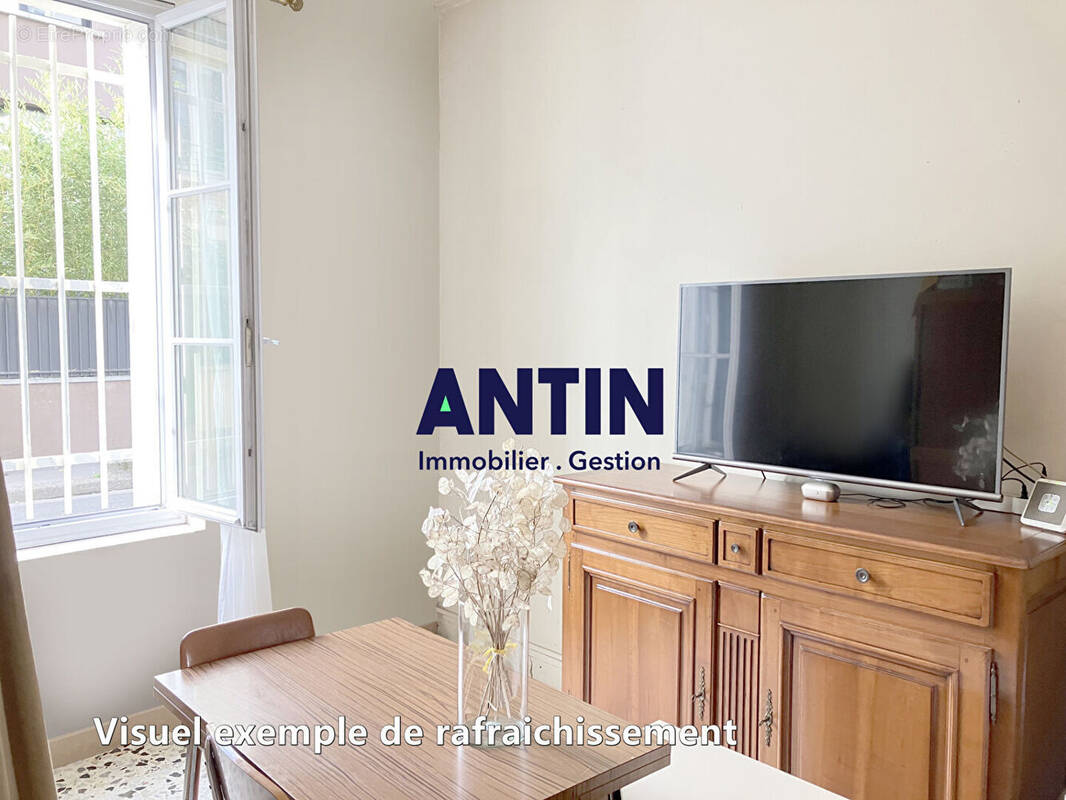 Appartement à COURBEVOIE