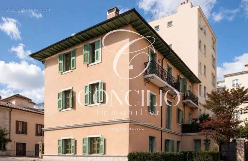 06000 NICE  - Magnifique studio de 27.15 m2 - photo 2